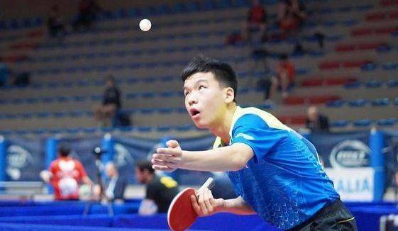 的带领下进 的带领下进