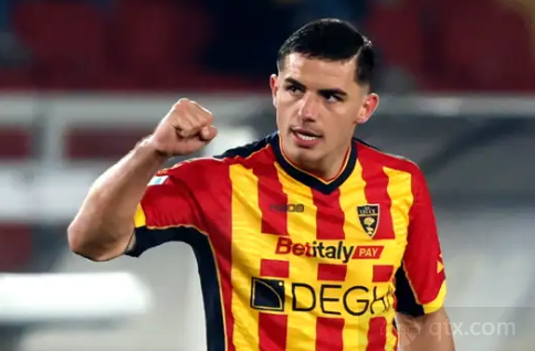 正在紧张的 正在紧张的